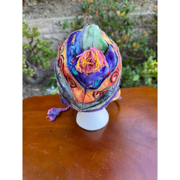 Handmade in Nepal Patchwork Beanie with Earflaps and Pom Poms Multicolor Hippie - Picture 3 of 7